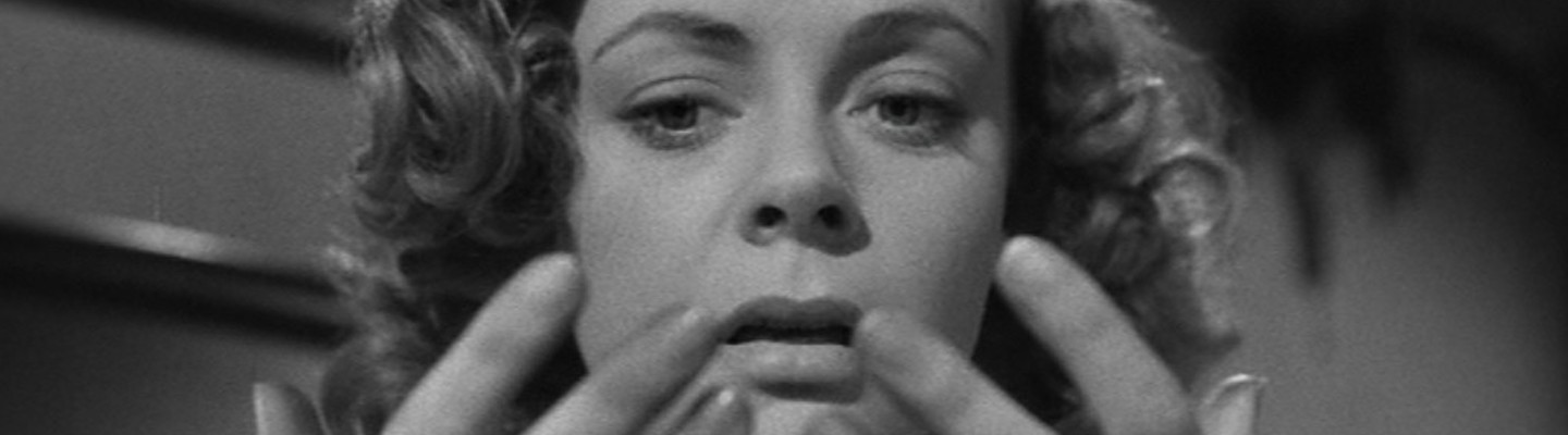 She-Wolf of London (1946)