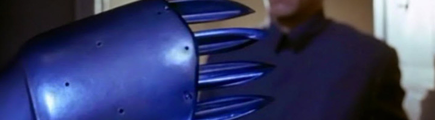 Creature with the Blue Hand (1967)