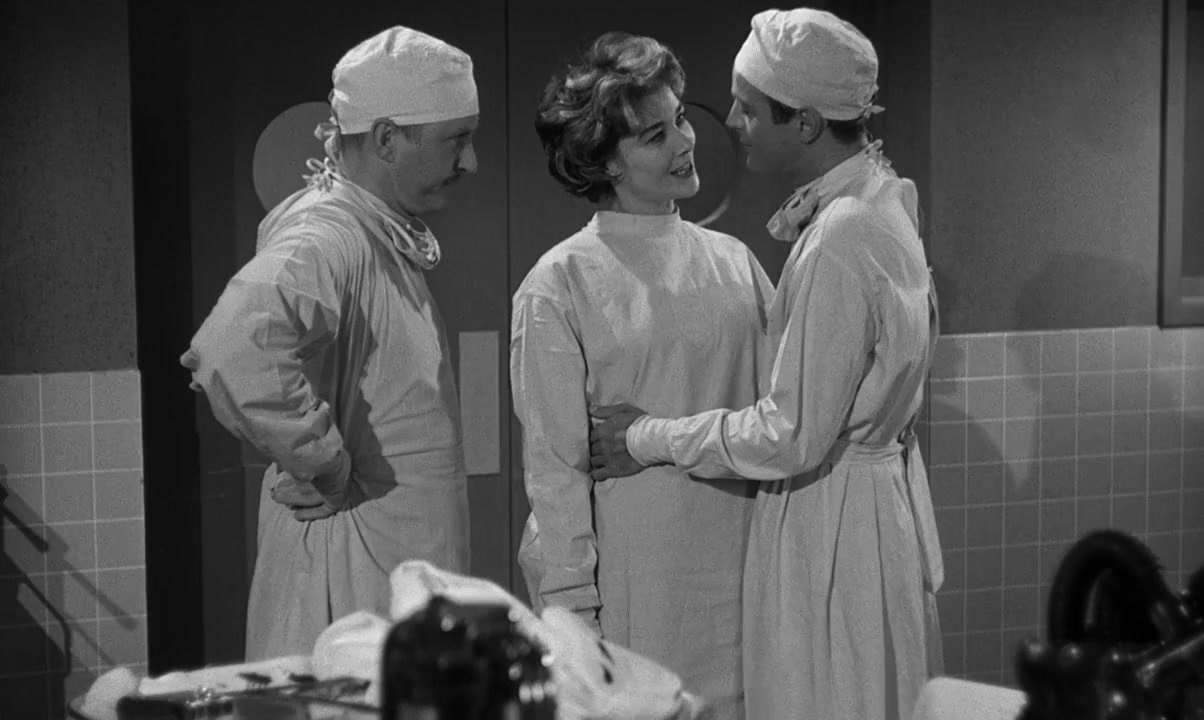 MV5BM2U2YzI5YmYtMjIzNS00ZmVjLWI4OWMtMTdlNzFlYTFiNjRlXkEyXkFqcGdeQXVyMDgyNjA5MA@@._V1_