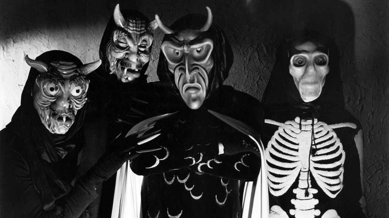Flesh & Fantasy (1943)