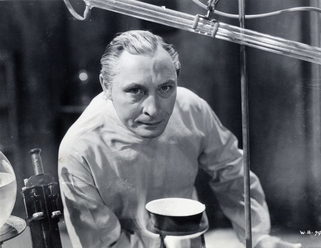 The Vampire Bat (1933)