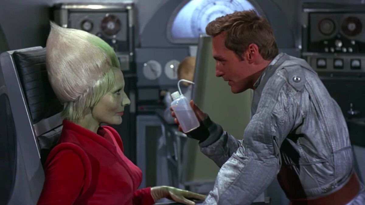 Queen of Blood (1966)