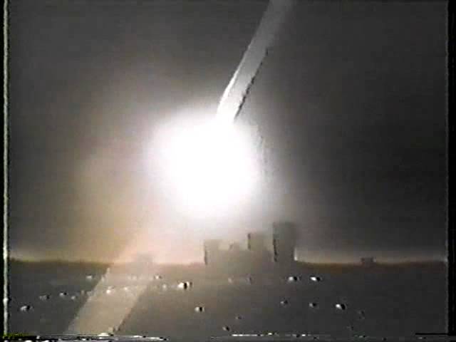 A Fire in the Sky (1978)